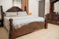 Ego Guesthouse - Homestays