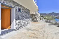 A Few Steps from the Sea by Wonderful Italy