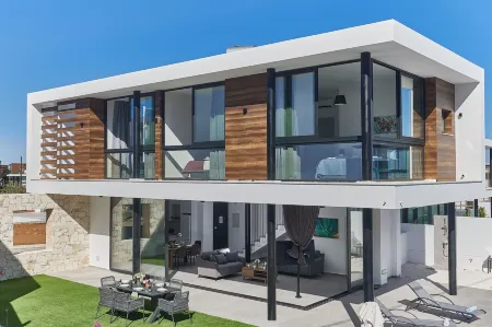 Protaras Elite Pearl Villa Ep4b