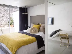 Le 19-21 - Un Amour d'Hotel