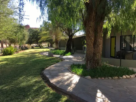 Namib Desert Lodge Отели в г. Сезрим