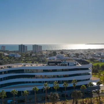 Longevity Health & Wellness Hotel - Adults Only