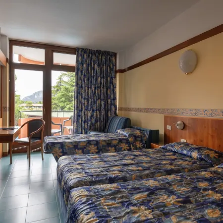 Hotel Royal Hotels in Garda Town
