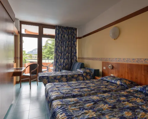 Hotel Royal Hotels in Garda Town