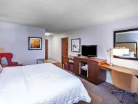 Hampton Inn Oklahoma City-Northwest Hotels near Coronado Square