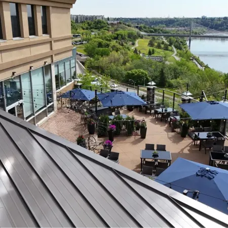 Courtyard Edmonton Downtown