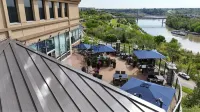 Courtyard Edmonton Downtown - วิว
