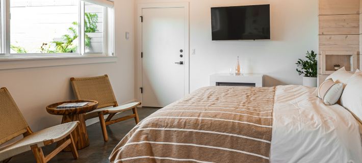 Surf Lodge Hotels in Marin County