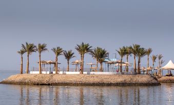 Mirage Bay Resort & Aqua Park