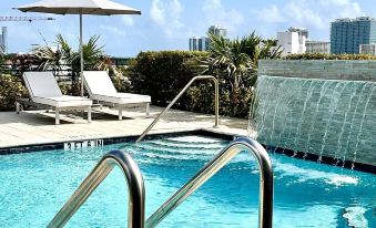 Bay Breeze Premium Apartments by Eskape Collection
