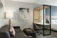 SpringHill Suites Fargo Отели в г. Фарго