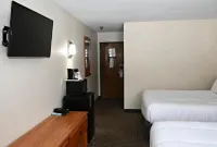 Hibbing Inn & Suites