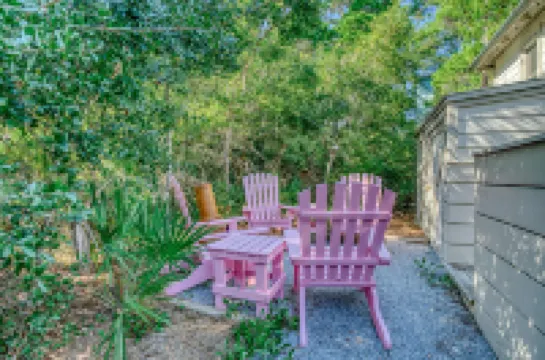 Steps to Beach and Resort Pool Access - Gorgeous Coastal Haven