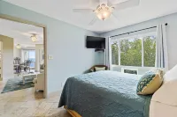 Private Balcony and Resort Amenities - Gorgeous Waterfront Retreat