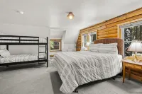 Charming Log Cabin with Hot Tub and Rustic Appeal - Cozy Mountain Retreat