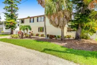 Newly-Renovated, Dog-Friendly Home w/ Private Heated Pool & Streaming Services