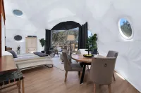 Tranquil Oasis with Cowboy Pool and Yoga Studio - Enchanting Retreat 斯普林布蘭奇住宿飯店