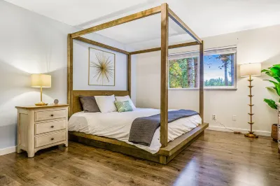 Dog-friendly bayfront home w/free WiFi, private washer/dryer, waterfont deck Hotels near Manette Walking Trail & Hill Climb