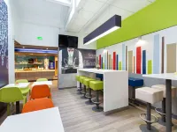 ibis budget Cavaillon Hotels in Plan-d'Orgon