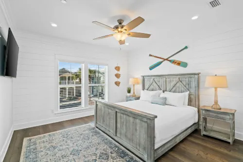 Beach House Riviera Retreat - Parkering