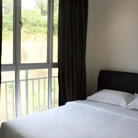 Cameron Golden Hills Resort