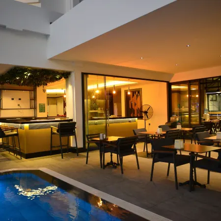 Oasis Otel