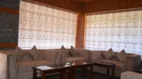 8Fold by Larisa, Jibhi