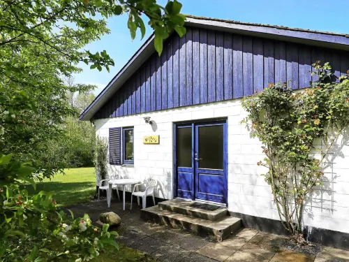 Refreshing Holiday Home in Spøttrup Near Sea Hotels in Spottrup