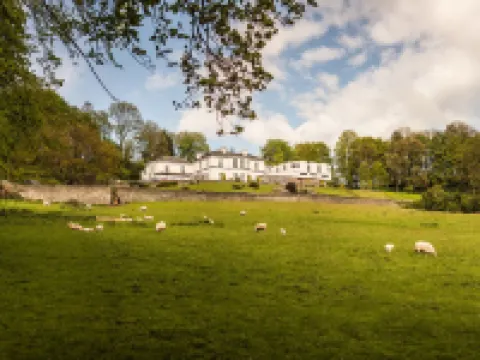 The Manor Hotel Hotels in Crickhowell