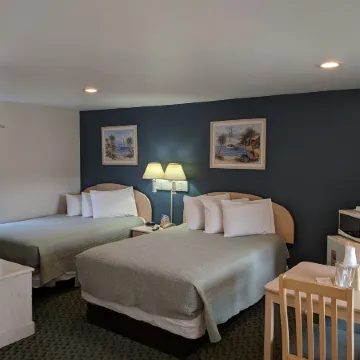 Crystal Sands Motel