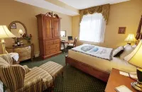 The Mimslyn Inn Hotels in Luray