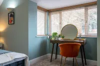 All Saints House Hotels near University of Worcester