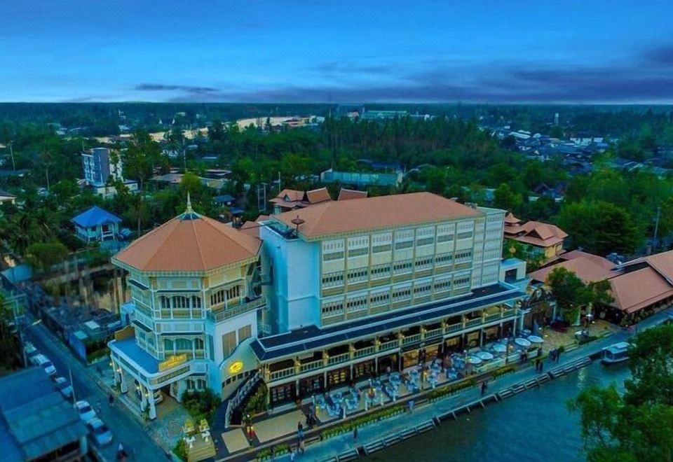 hotel overview picture