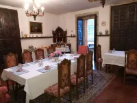 Casa Grande de Trives فنادق في Valdegodos