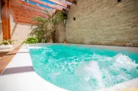 Room in Guest Room - Cozy 1Bd with Common Jacuzzi