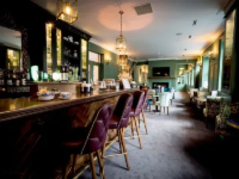 一號佩瑞廣場温泉酒店 利莫瑞克酒店