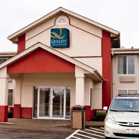 Quality Inn and Suites Middletown-Franklin