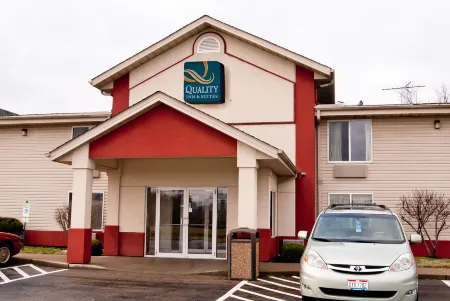 Quality Inn and Suites Middletown-Franklin