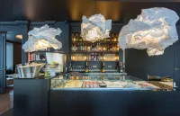 Hotel La Comtesse Tour Eiffel - ที่มีบาร์