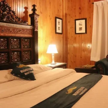 Musketeers Resort Naran
