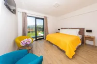 Villa Primavera with Swimming Pool
