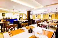 Hotel Lotus Grand