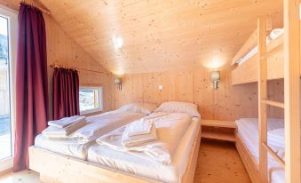 Lovely Chalet on the Ski Slope