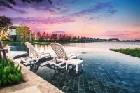 Saksiam Lakeside Resort  Certificate Hotel di Bang Len