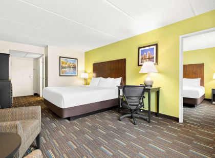 丘拉維斯塔聖地亞哥南舒適飯店