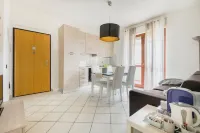 HQ Aparthotel Milano Inn - Smart Suites Các khách sạn ở Cinisello Balsamo