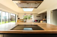 Iona 4 Bed Luxury in the Heart of Bracklesham Bay