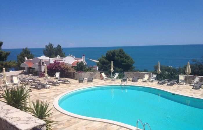 HANDWRITTEN, Baia Delle Zagare - Handwritten Collection