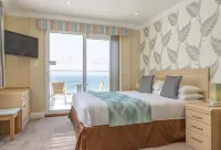 Biarritz Hotel Hotels near Corbiere Lighthouse