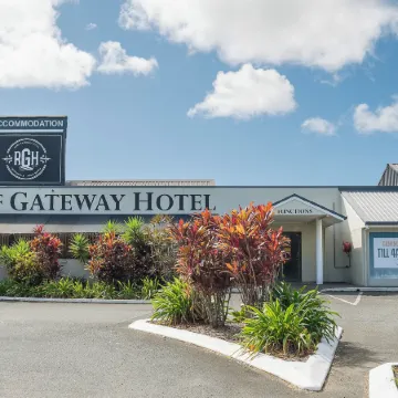 Reef Gateway Hotel